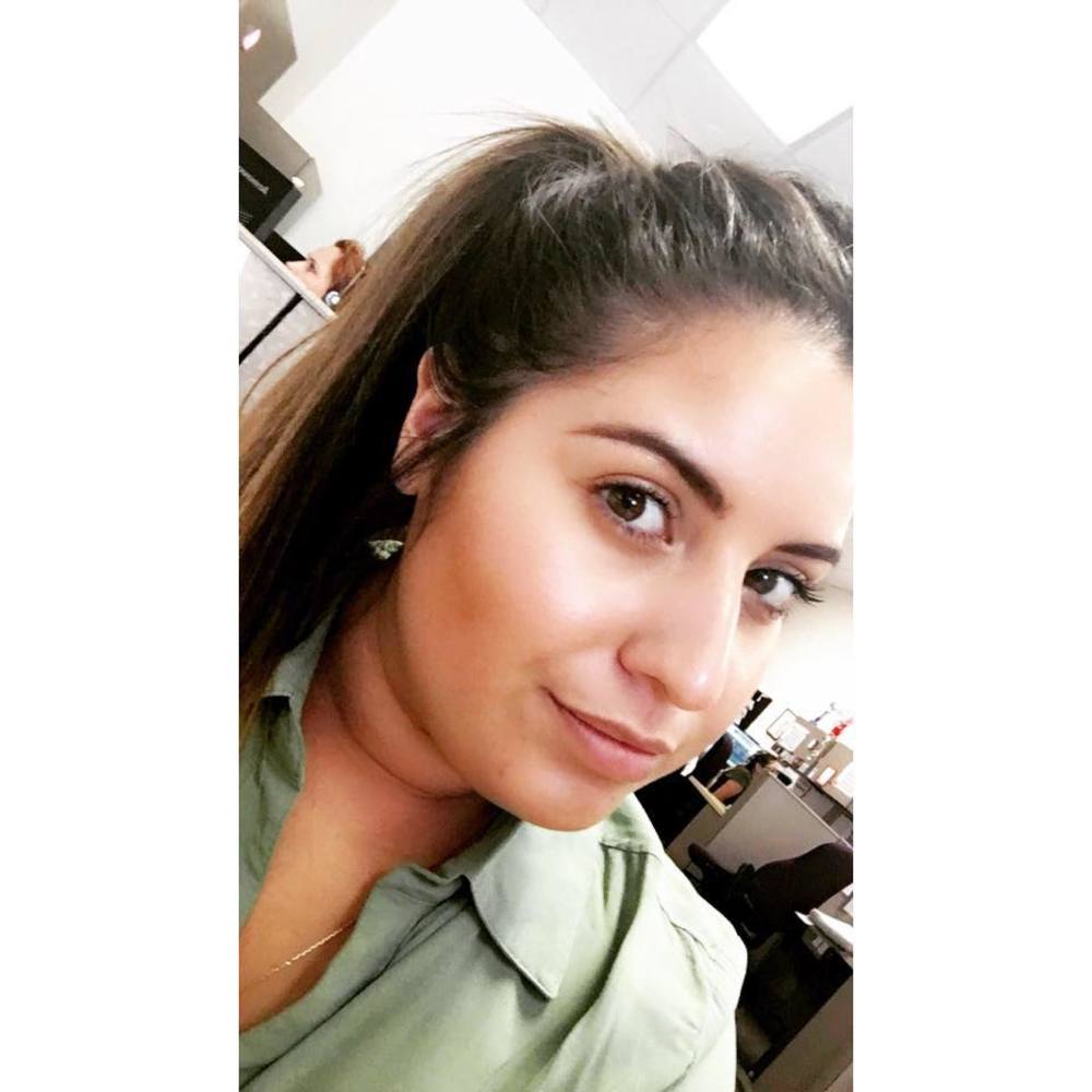Meet your Posher, Jasmine